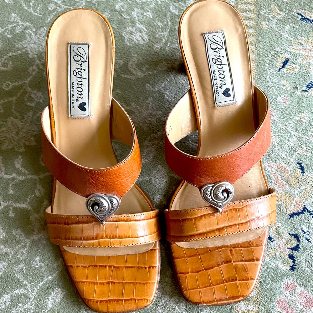 Final -Brighton slide shoes- Carmel color EUC